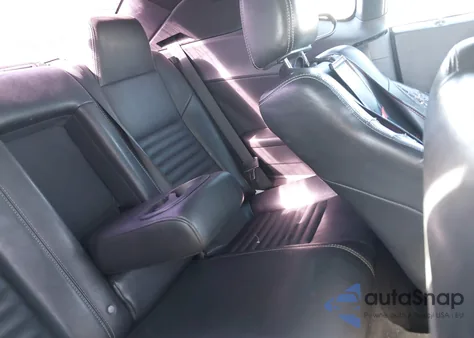 2010 Dodge Challenger R/T z USA, uszkodzony, nr VIN 2B3CJ5DT1AH118861